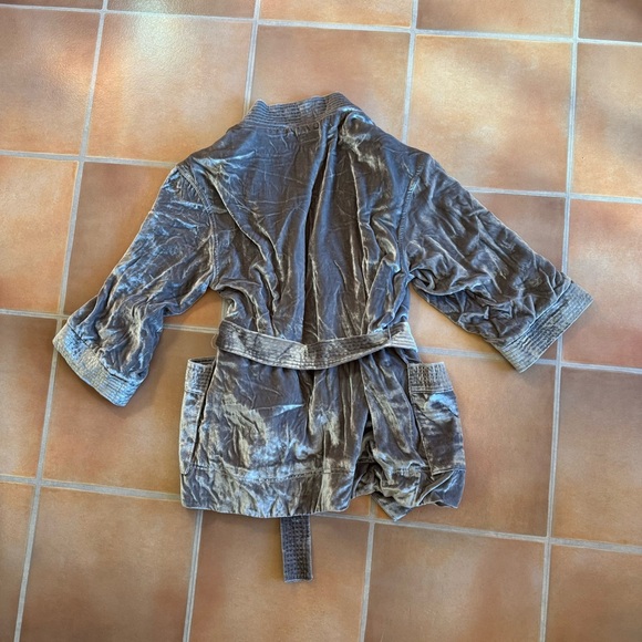 Mother - Picture 4 of 4